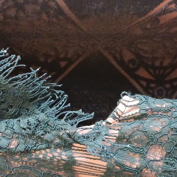 Maeve Dress - Picture 7 of 10